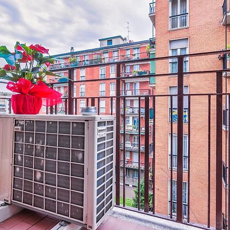 Casa Vacanze In Arte Milano Milão Exterior foto